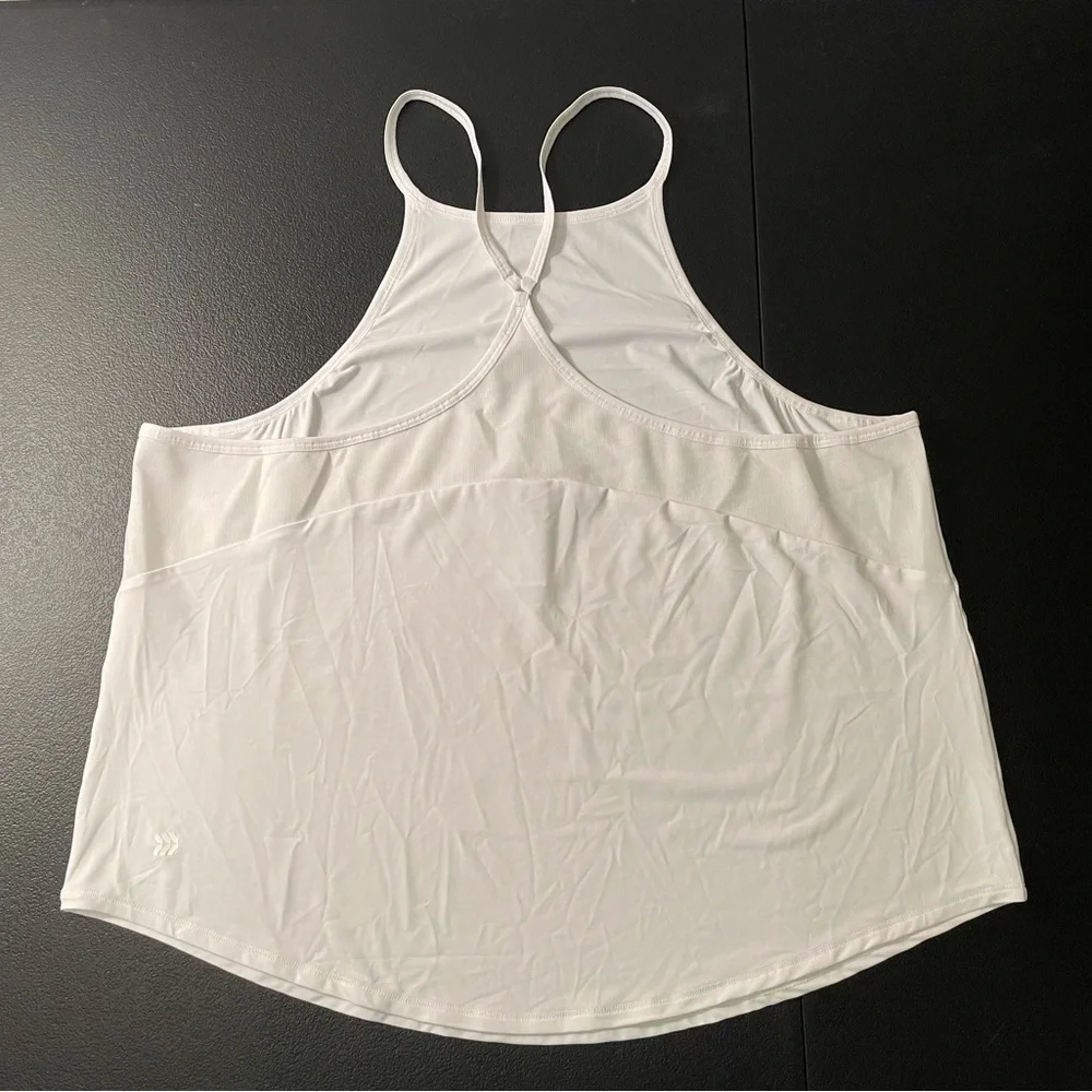 All In Motion Tank Top Size XL White